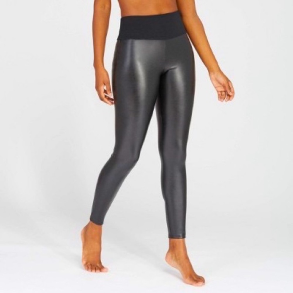 Assets by Spanx Black Faux Leather Leggings Medium
